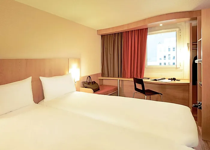 Ibis Warszawa Ostrobramska Hotel